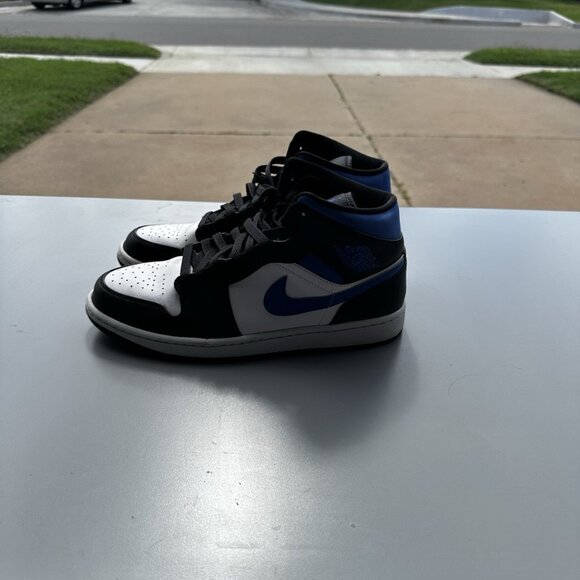Size 10.5 - Air Jordan 1 Mid Racer Blue used - Picture 5 of 5
